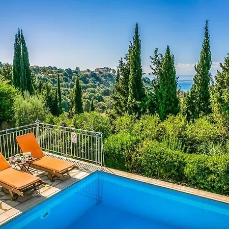 Ratzakli Sleeps 7 Pool Air Con Wifi Villa